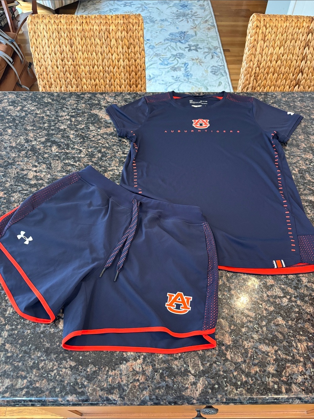 Auburn Under Armour shirt & shorts set